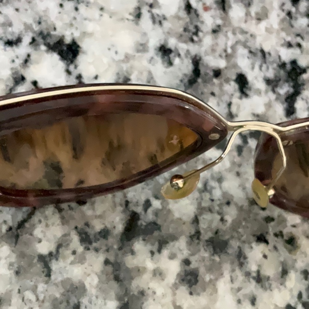 Prada Tortoiseshell Cat-Eye Sunglasses. 100% authentic - Picture 5 of 10